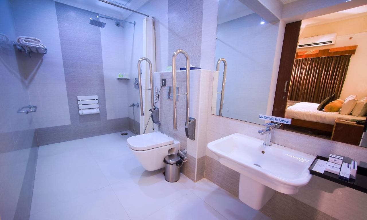 Contour Backwaters Hotel Resort & Convention Centre Rāmankari Zewnętrze zdjęcie